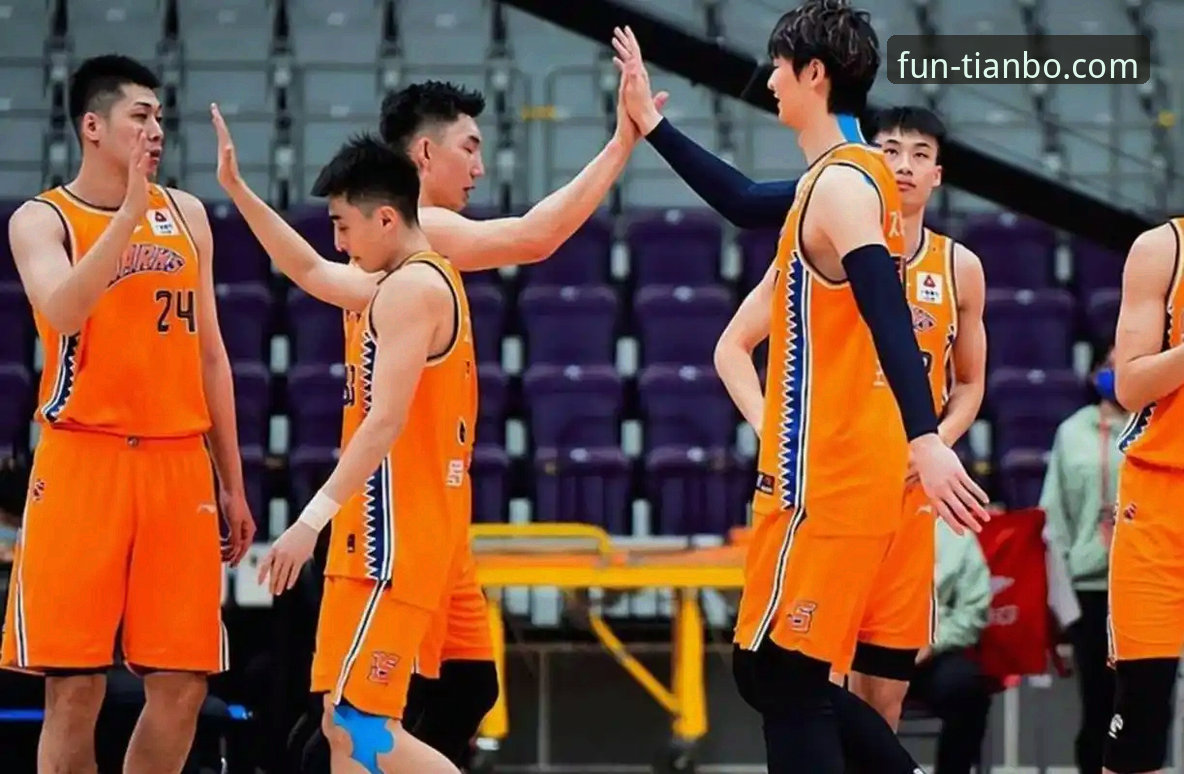 连胜之师与连败之师：上海男篮的统治力与天博体育平台的观赛体验对比